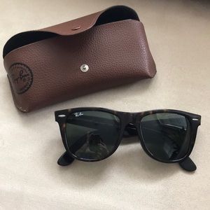 Ray-ban Wayfarer Tortoise Shell 54mm Sunglasses